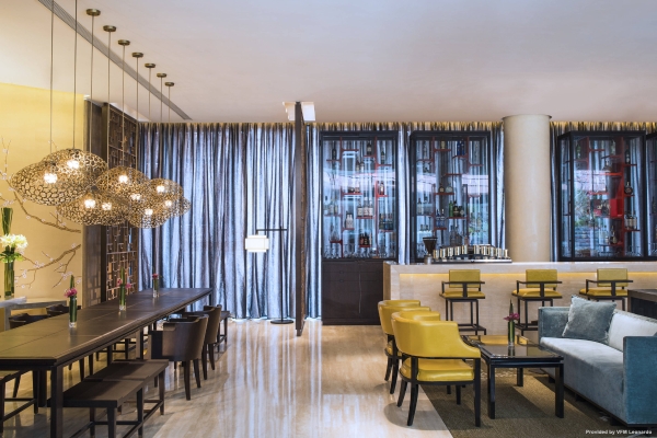 HUALUXE Hotels and Resorts SHANGHAI TWELVE AT HENGSHAN